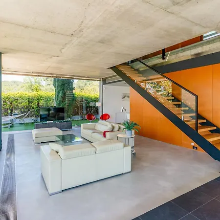 Arago Villa Sitges